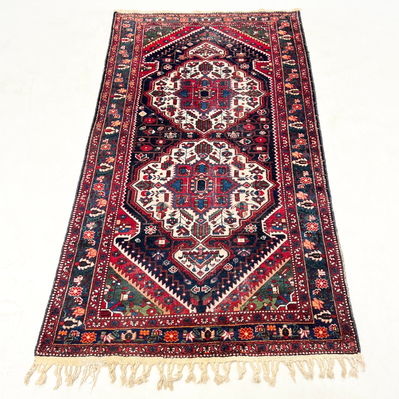 DN0468-kilimai-0 Vilnonis rankų darbo kilimas 310x153x0,2 cm