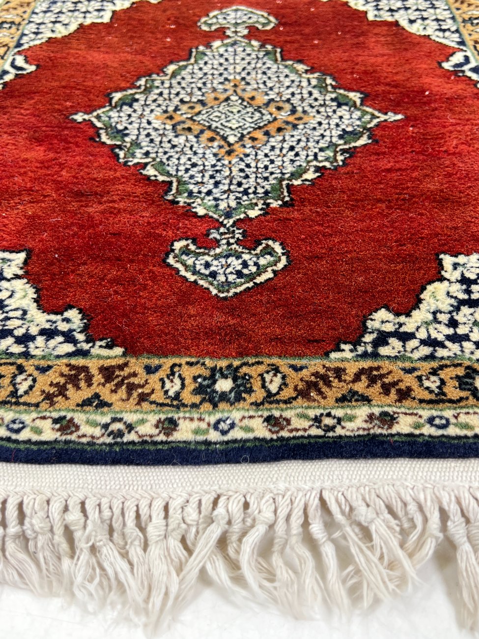 DN0484-kilimai-5 Vilnonis rankų darbo kilimėlis “Tabriz” 74x52x0,5 cm