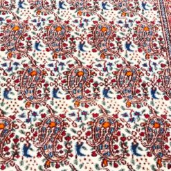 Vilnonis rankų darbo kilimas 159x103x0,6 cm