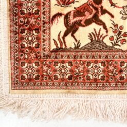 Gamyklinis sintetinio pluošto kilimas su medžioklės motyvais 115x80x0,3 cm