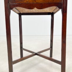 Senovinė raudonmedžio spintelė 34x35x78 cm