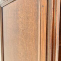 Raudonmedžio spintelė 29x51x78 cm