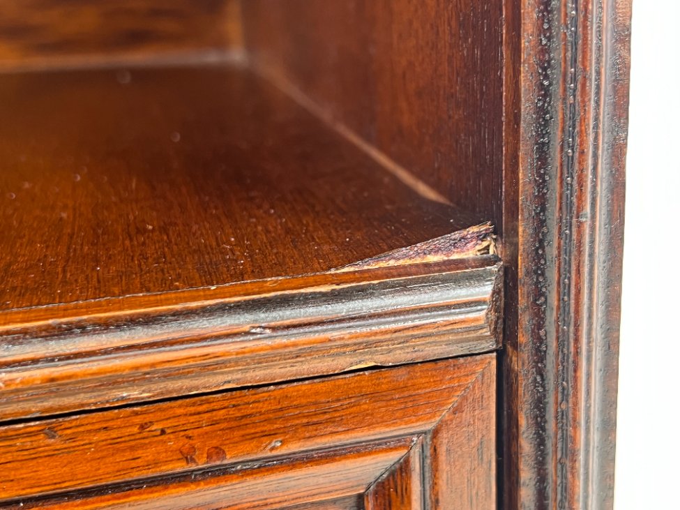 DP0067-spinteles-15 Raudonmedžio spintelė 29x51x78 cm