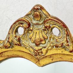 Pakabinamas veidrodis mediniame aukso spalvos rėme 9x56x72 cm