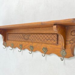 Ąžuolinė sieninė kabykla su šešiais žalvariniais kabliukais 18x105x29 cm