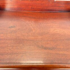 Raudonmedžio sekreteras 52x52x125 cm