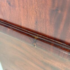 Raudonmedžio sekreteras 52x52x125 cm