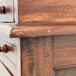 Raudonmedžio sekreteras 52x52x125 cm