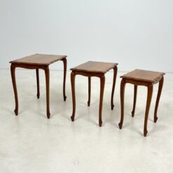 Ąžuoliniai lizdiniai staliukai 3 vnt. komplektas 36x55x50,5 cm