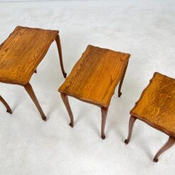 Ąžuoliniai lizdiniai staliukai 3 vnt. komplektas 36x55x50,5 cm