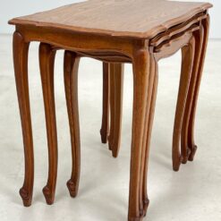 Ąžuoliniai lizdiniai staliukai 3 vnt. komplektas 36x55x50,5 cm