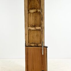 Ąžuolinė pastatoma kampinė lentyna 45x77x199,5 cm