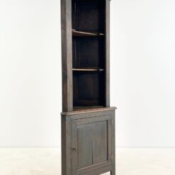 Ąžuolinė pastatoma kampinė lentyna 45x77x199,5 cm