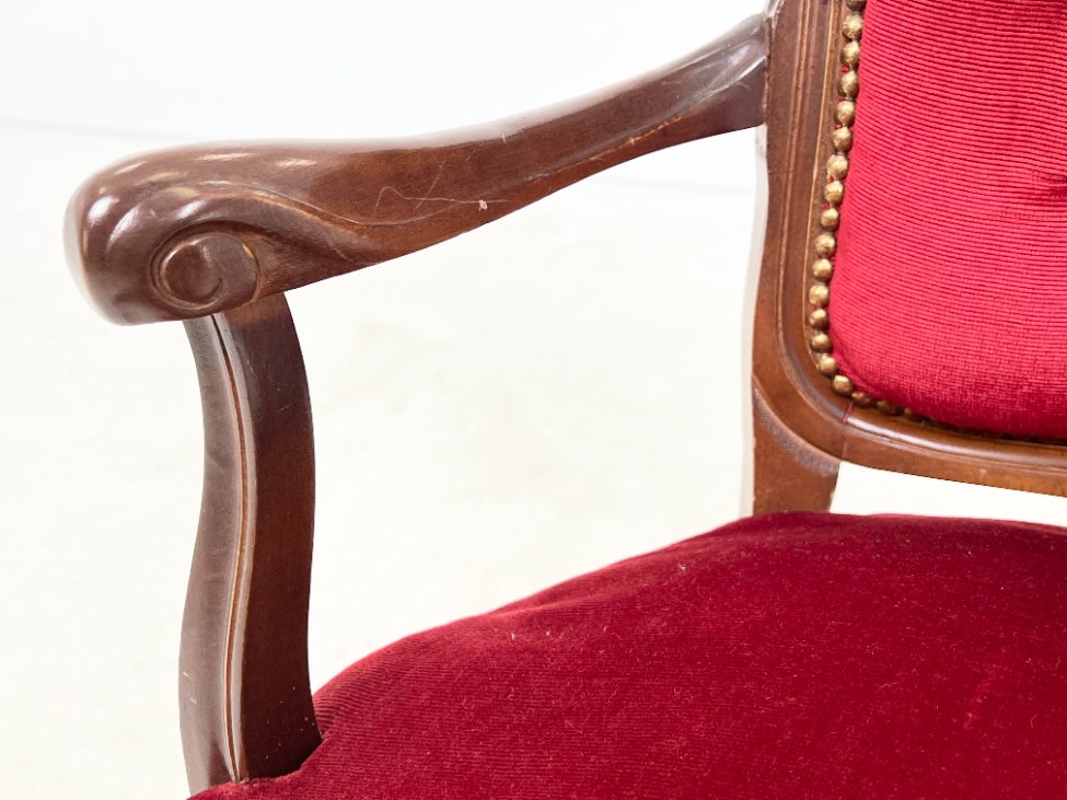 DP0122-valgomojo-kreslai-6 Raudonmedžio krėslas su raudonu gobelenu 53x59x90 cm, 47 cm