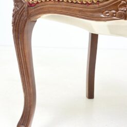 Raudonmedžio krėslas su raudonu gobelenu 53x59x90 cm, 47 cm