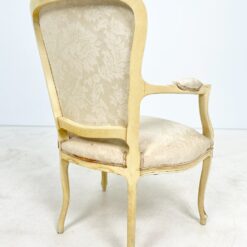 Medinis šviesus krėslas su kreminės spalvos gobelenu 62x60x87 cm, 46 cm
