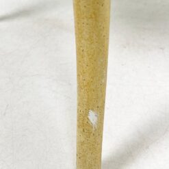 Medinis šviesus krėslas su kreminės spalvos gobelenu 61x60x87 cm, 45 cm