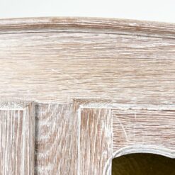 Provanso stiliaus balintas ąžuolinis bufetas 38x105x169 cm