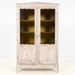 Provanso stiliaus balintas ąžuolinis bufetas 38x105x169 cm