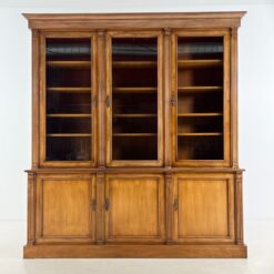 Prabangi klasikinio stiliaus riešutmedžio knygų spinta 50x210x225 cm