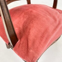 Riešutmedžio krėslas su rausvo atspalvio gobelenu 60x56x86 cm, 44 cm