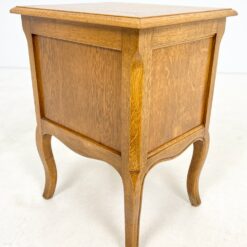 Ąžuolinės spintelės prie lovos 2 vnt. Komplektas 40x47x63,5 cm