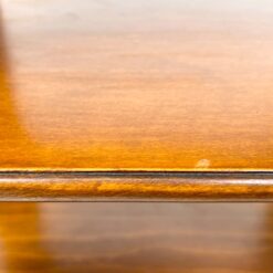 Riešutmedžio etažerė ant ratukų 46×56,5×74,5 cm