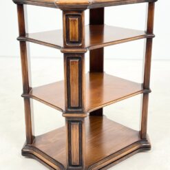 Riešutmedžio etažerė ant ratukų 46×56,5×74,5 cm