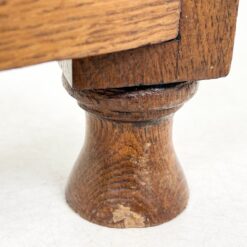 Ąžuolinis stalas atveriamu stalviršiumi 49×93,5×74,5 cm