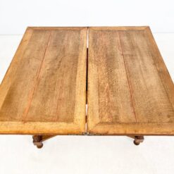 Ąžuolinis stalas atveriamu stalviršiumi 49×93,5×74,5 cm