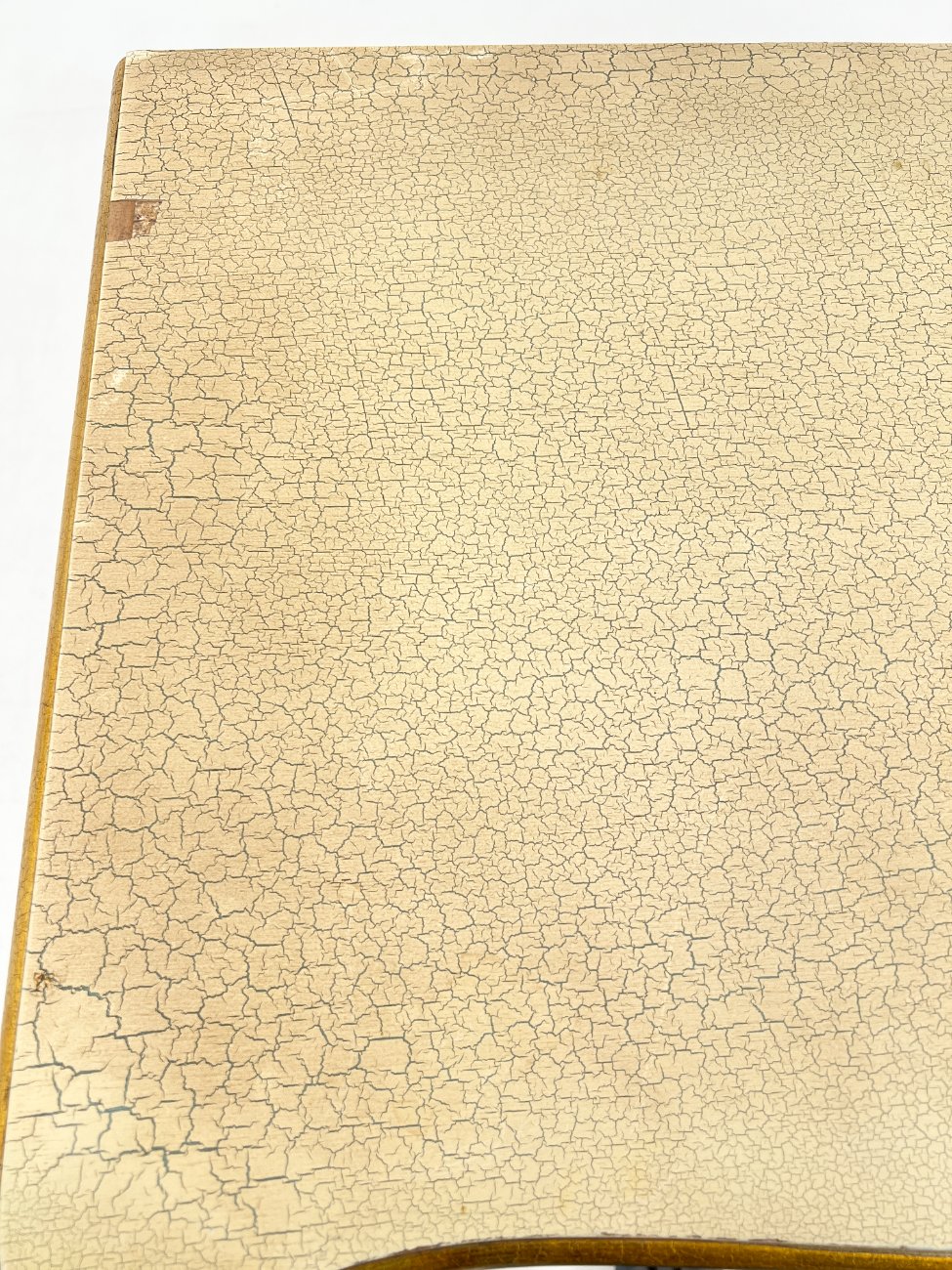 DP0148-komodos-11 Sendinta Liudviko XV laikotarpio stiliaus trijų stalčių komoda 50x117x83,5 cm