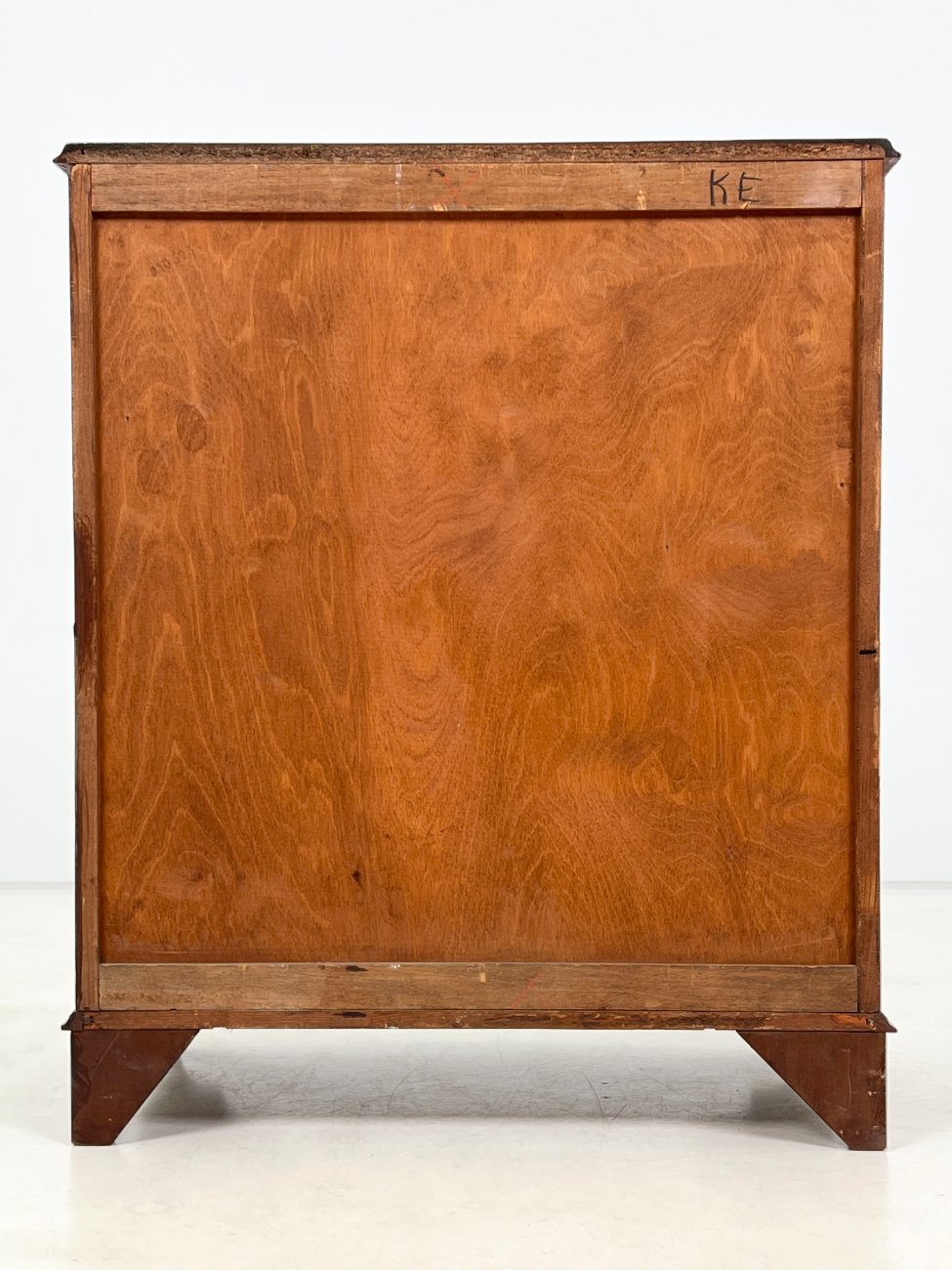 DP0150-komodos-10 Raudonmedžio keturių stalčių komoda su ištraukiama lentynėle 42x72x86 cm