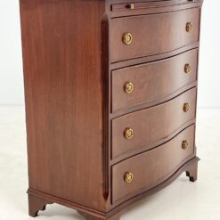 Raudonmedžio keturių stalčių komoda su ištraukiama lentynėle 42x72x86 cm