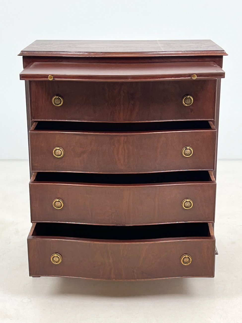 DP0150-komodos-6 Raudonmedžio keturių stalčių komoda su ištraukiama lentynėle 42x72x86 cm