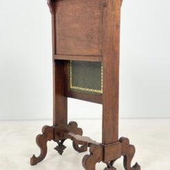 Senovinis ąžuolinis sekreteras 48×66,5×113,5 cm