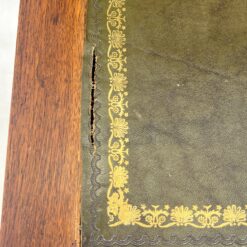 Senovinis ąžuolinis sekreteras 48×66,5×113,5 cm