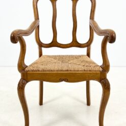 Ąžuolinis krėslas pinta šiaudų sėdimąja dalimi 63x61x99 cm, 47 cm