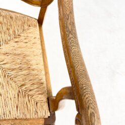 Ąžuolinis krėslas pinta šiaudų sėdimąja dalimi 63x61x99 cm, 47 cm