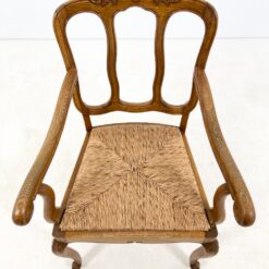 Ąžuolinis krėslas pinta šiaudų sėdimąja dalimi 63x61x99 cm, 47 cm