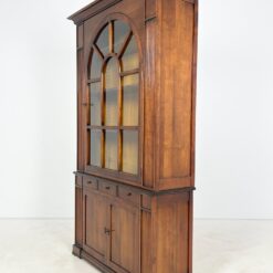 Sendintas dviejų dalių riešutmedžio bufetas 44x136x225 cm