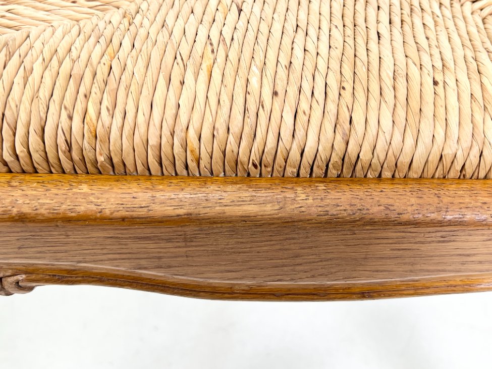 DP0166-kedes-14 Ąžuolinės kėdės su šiaudų sėdimosiomis 2 vnt. komplektas 52x48x99 cm, 46 cm