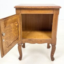 Ąžuolinė vienų durų spintelė 33×42,5×59 cm