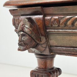 Ąžuolinis drožinėtas valgomojo stalas 103×129,5×73,5 cm