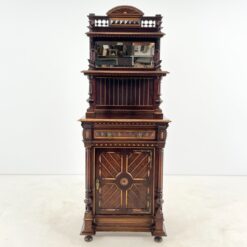 Drožinėta raudonmedžio komoda su lentynėlėmis ir veidrodžiu 57x75x202 cm