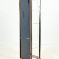 Itališka vitrina su apšvietimu ir ratukais 40,5×40,5×162,5 cm