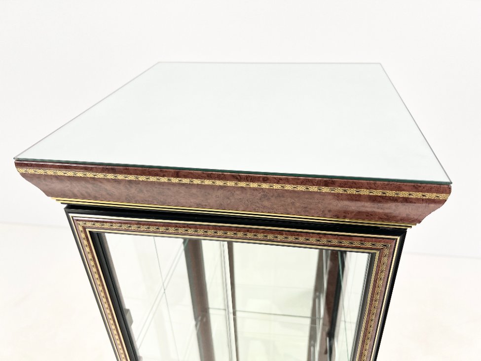 DP0189-vitrinos-5 Itališka vitrina su apšvietimu ir ratukais 40,5×40,5×162,5 cm