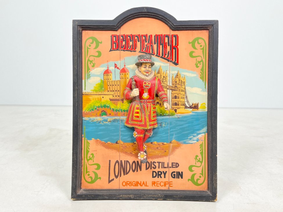 DP0195-kitos-tematikos-paveikslai-2 Vintažinė medinė reklaminė iškaba “Beefeater” 9x61x81 cm