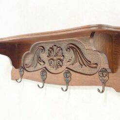 Ąžuolinė sieninė kabykla su keturiais žalvario kabliukais 20,5×80,5×27 cm