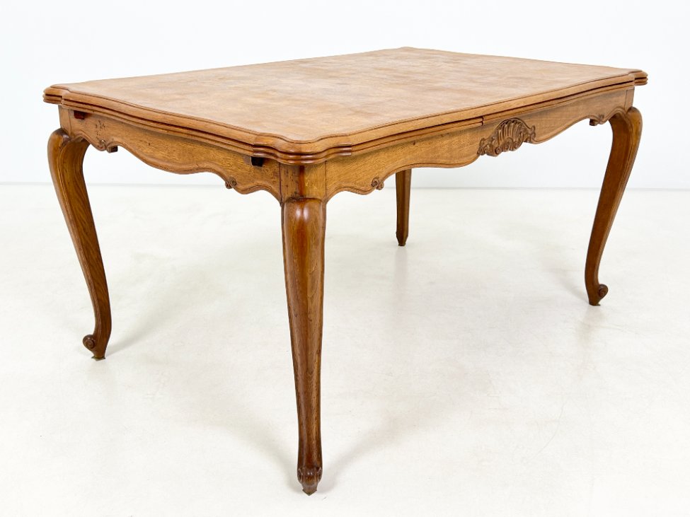 DP0200-stalai-4 Ąžuolinis išskleidžiamas valgomojo stalas 97,5×148+(2×57)x79 cm