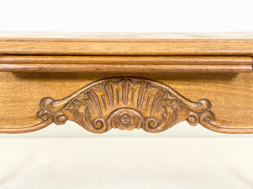 DP0200-stalai-9 Ąžuolinis išskleidžiamas valgomojo stalas 97,5×148+(2×57)x79 cm